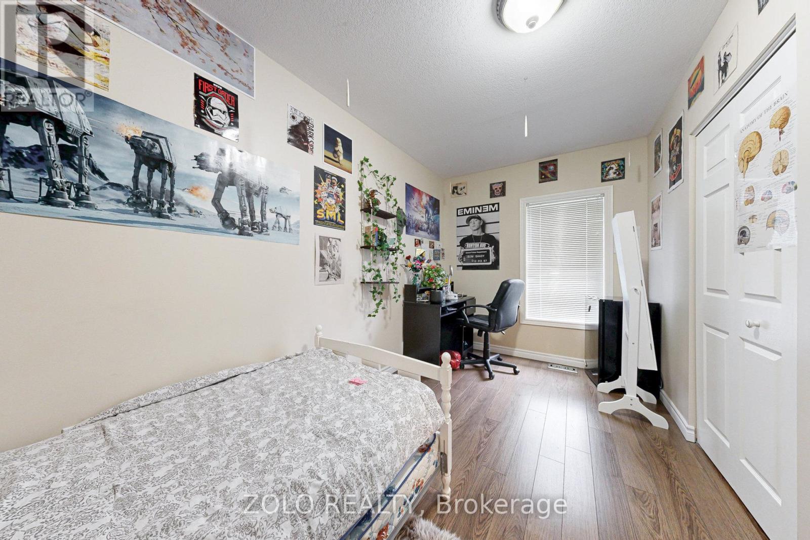 43 Forbes Avenue, Guelph, Ontario  N1G 1G2 - Photo 9 - X12149792