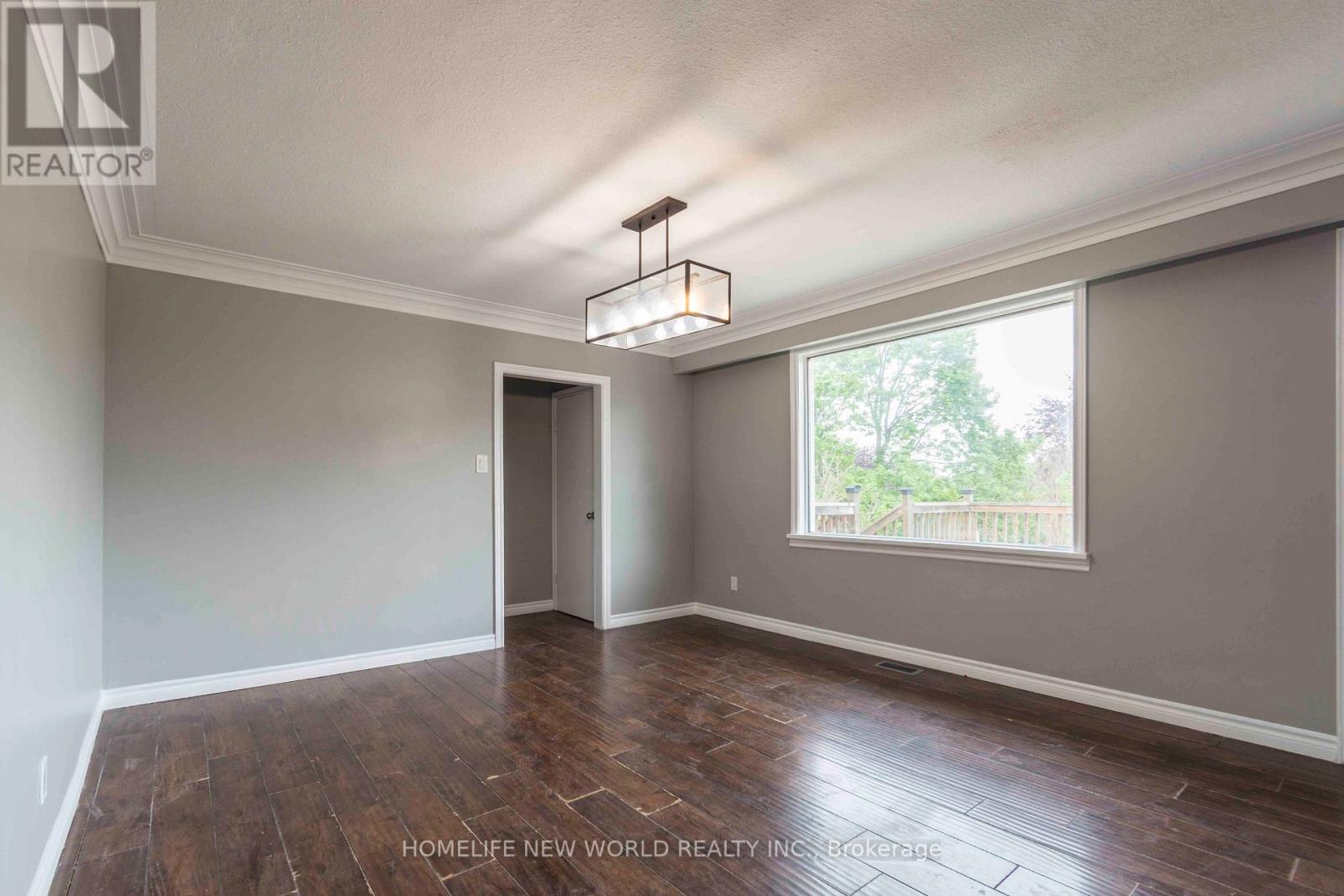 41 Alfred Street, Quinte West, Ontario  K8V 2B2 - Photo 11 - X12149824
