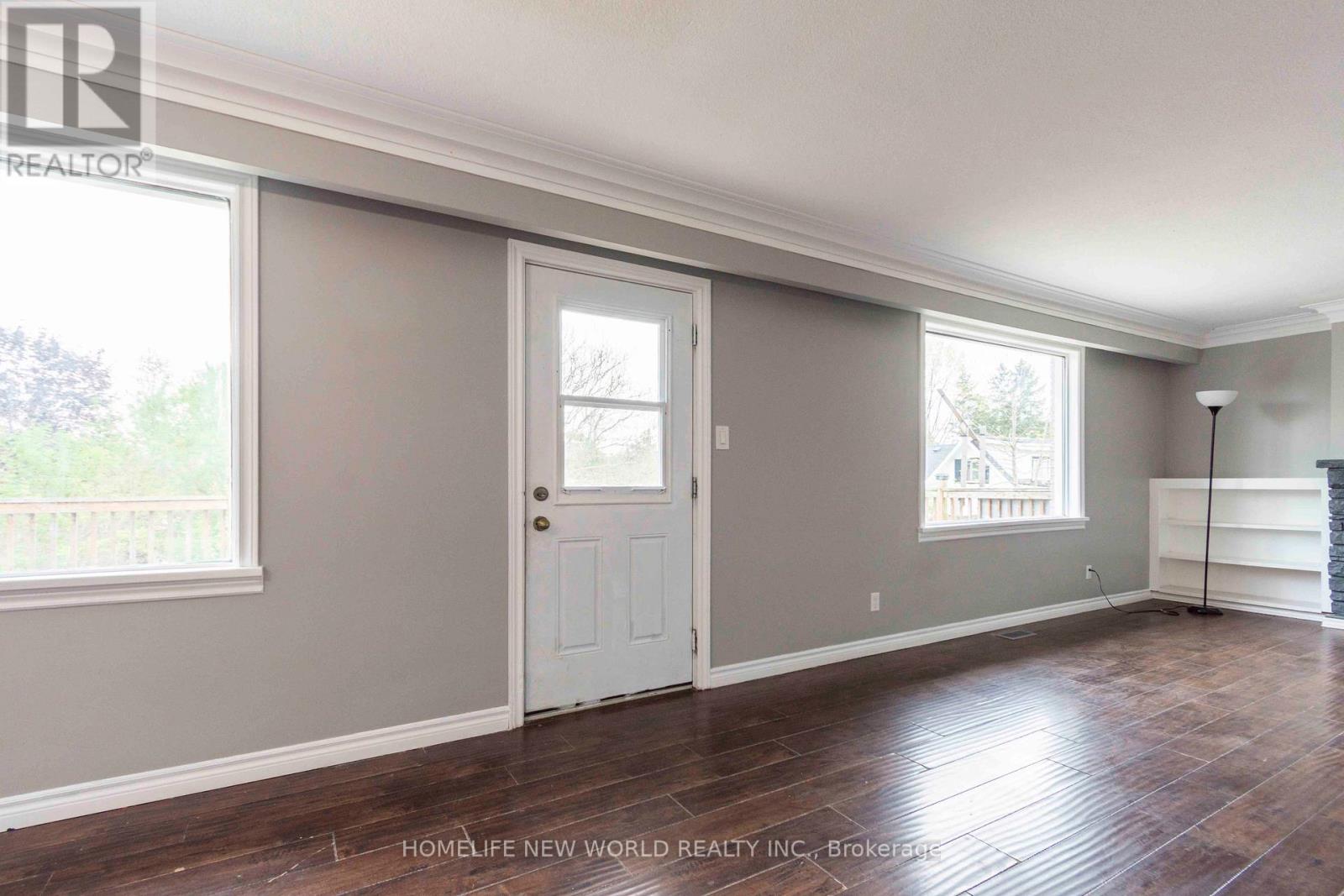 41 Alfred Street, Quinte West, Ontario  K8V 2B2 - Photo 12 - X12149824