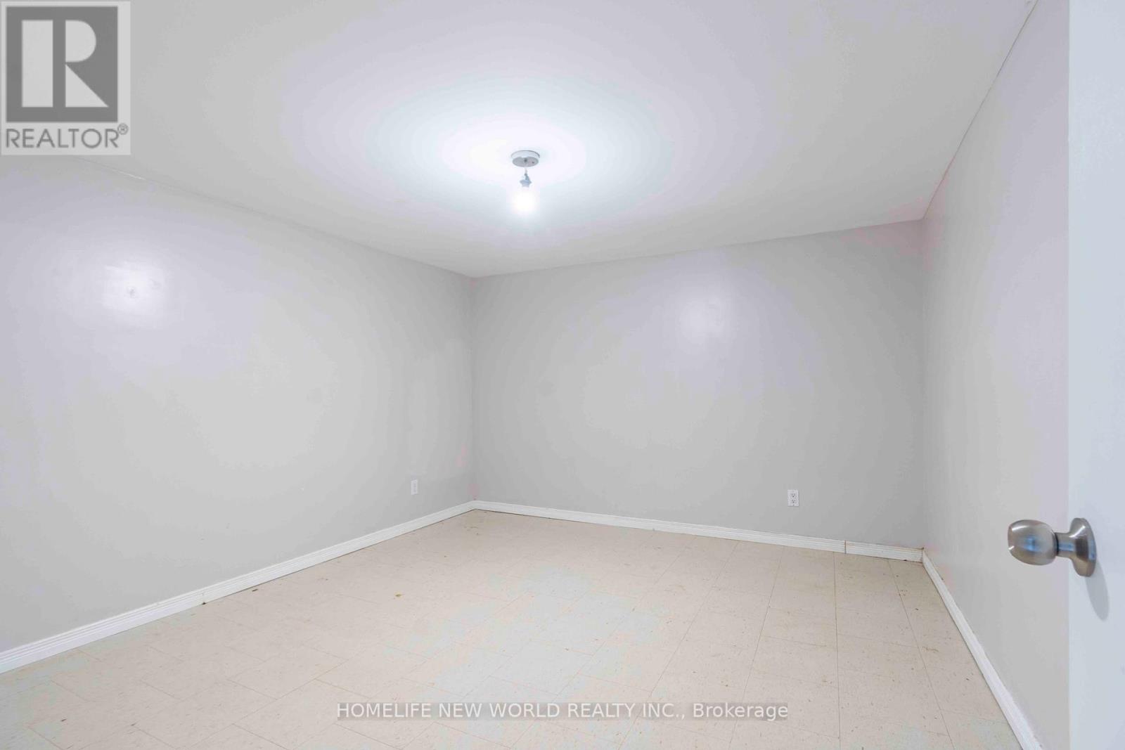 41 Alfred Street, Quinte West, Ontario  K8V 2B2 - Photo 26 - X12149824