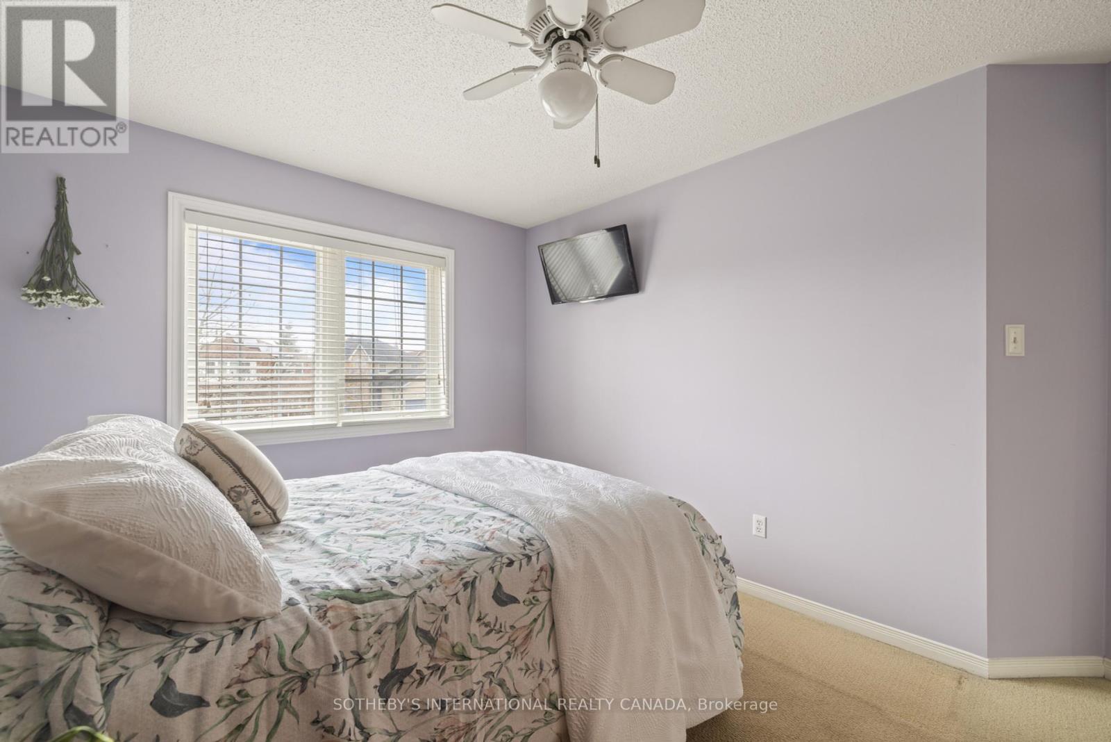 52 Red Cedar Crescent, Brampton, Ontario  L6R 1A7 - Photo 15 - W12038753