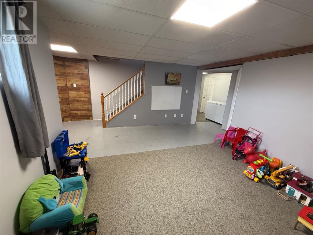 9806 107 Street, La Crete, Alberta  T0H 2H0 - Photo 21 - A2221061