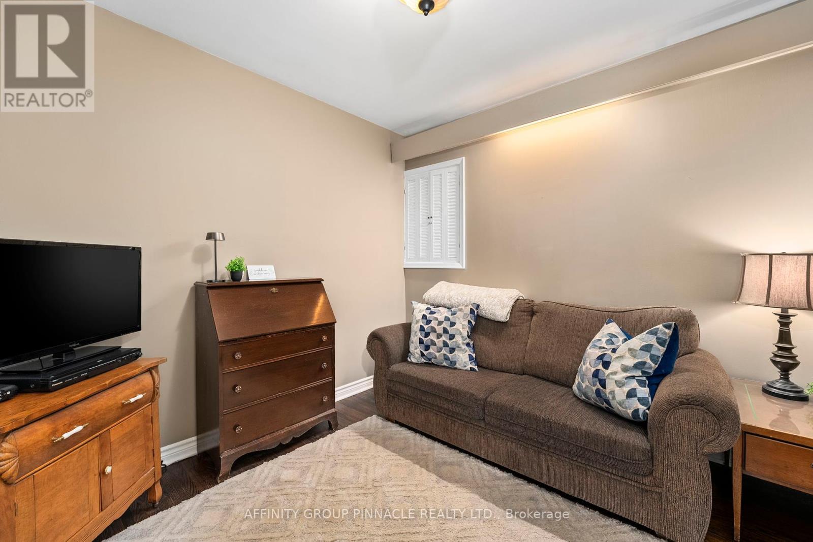 28 Landfair Crescent, Toronto, Ontario  M1J 3A7 - Photo 18 - E12150254