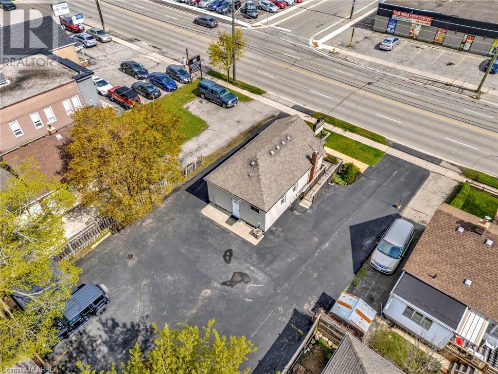 138 Charing Cross Street, Brantford, Ontario N3R 2J1 - Photo 6 - 40719216