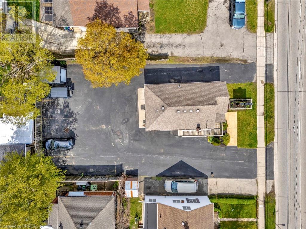 138 Charing Cross Street, Brantford, Ontario  N3R 2J1 - Photo 5 - 40719216
