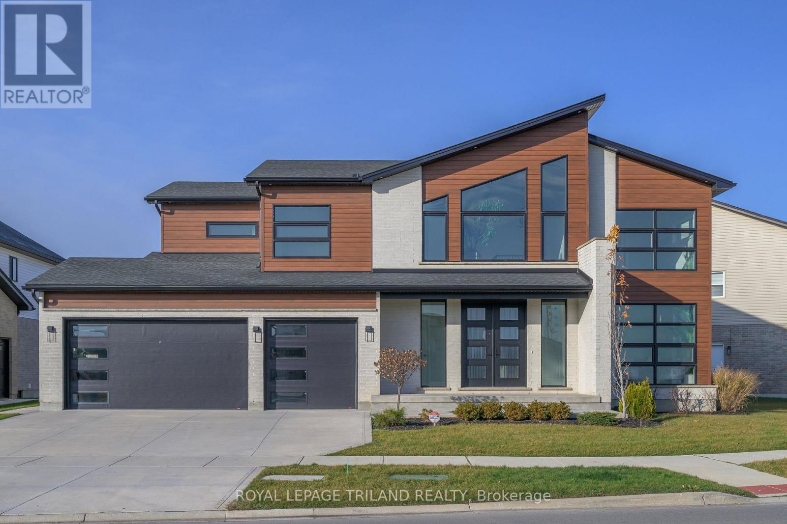 177 Middleton Avenue, London South, Ontario  N6L 0G1 - Photo 1 - X12150191