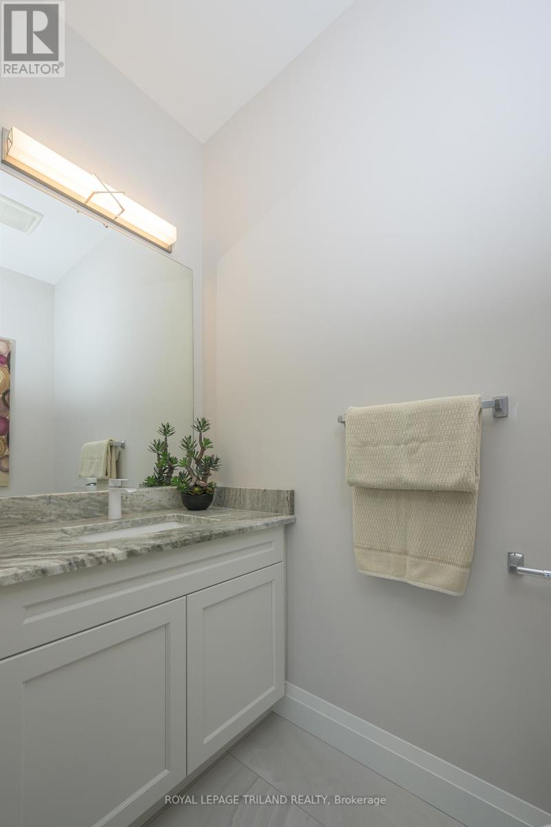 177 Middleton Avenue, London South, Ontario  N6L 0G1 - Photo 17 - X12150191