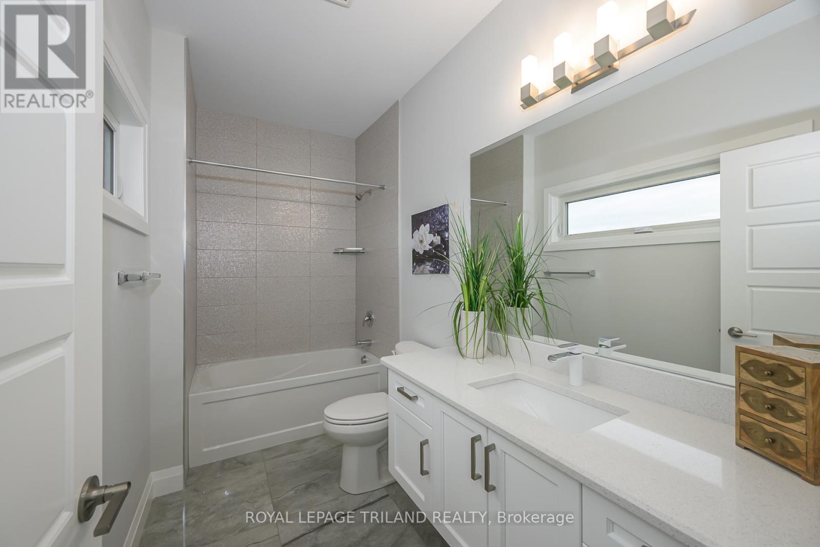 177 Middleton Avenue, London South, Ontario  N6L 0G1 - Photo 31 - X12150191