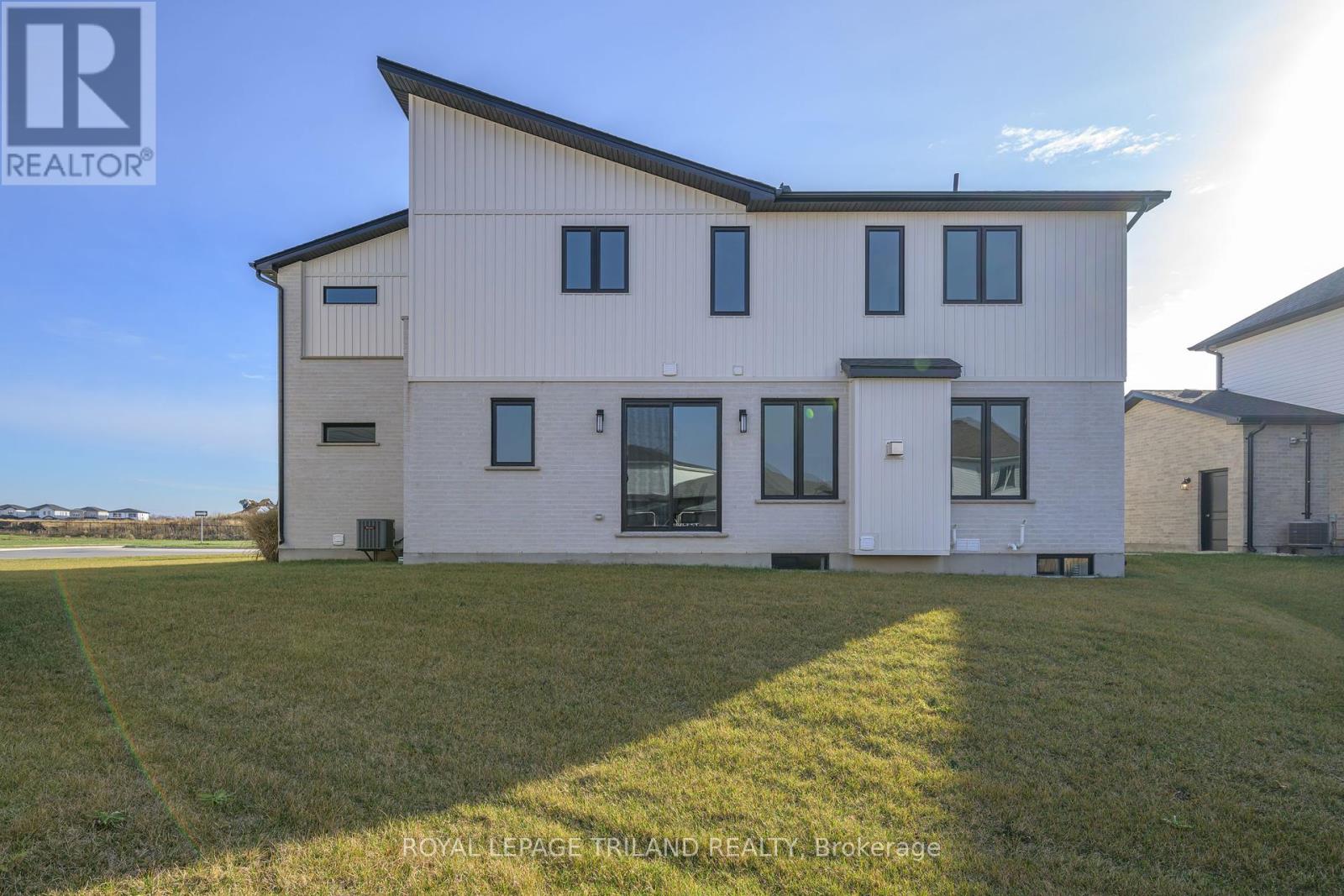 177 Middleton Avenue, London South, Ontario  N6L 0G1 - Photo 39 - X12150191