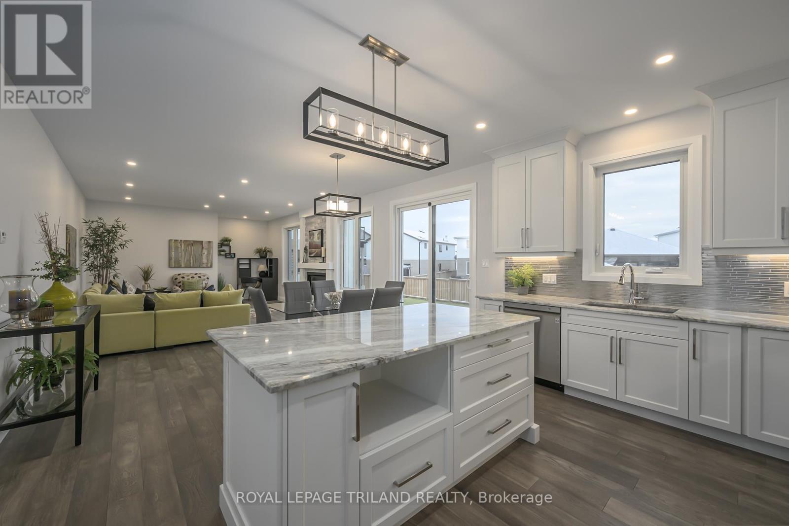 177 Middleton Avenue, London South, Ontario  N6L 0G1 - Photo 8 - X12150191
