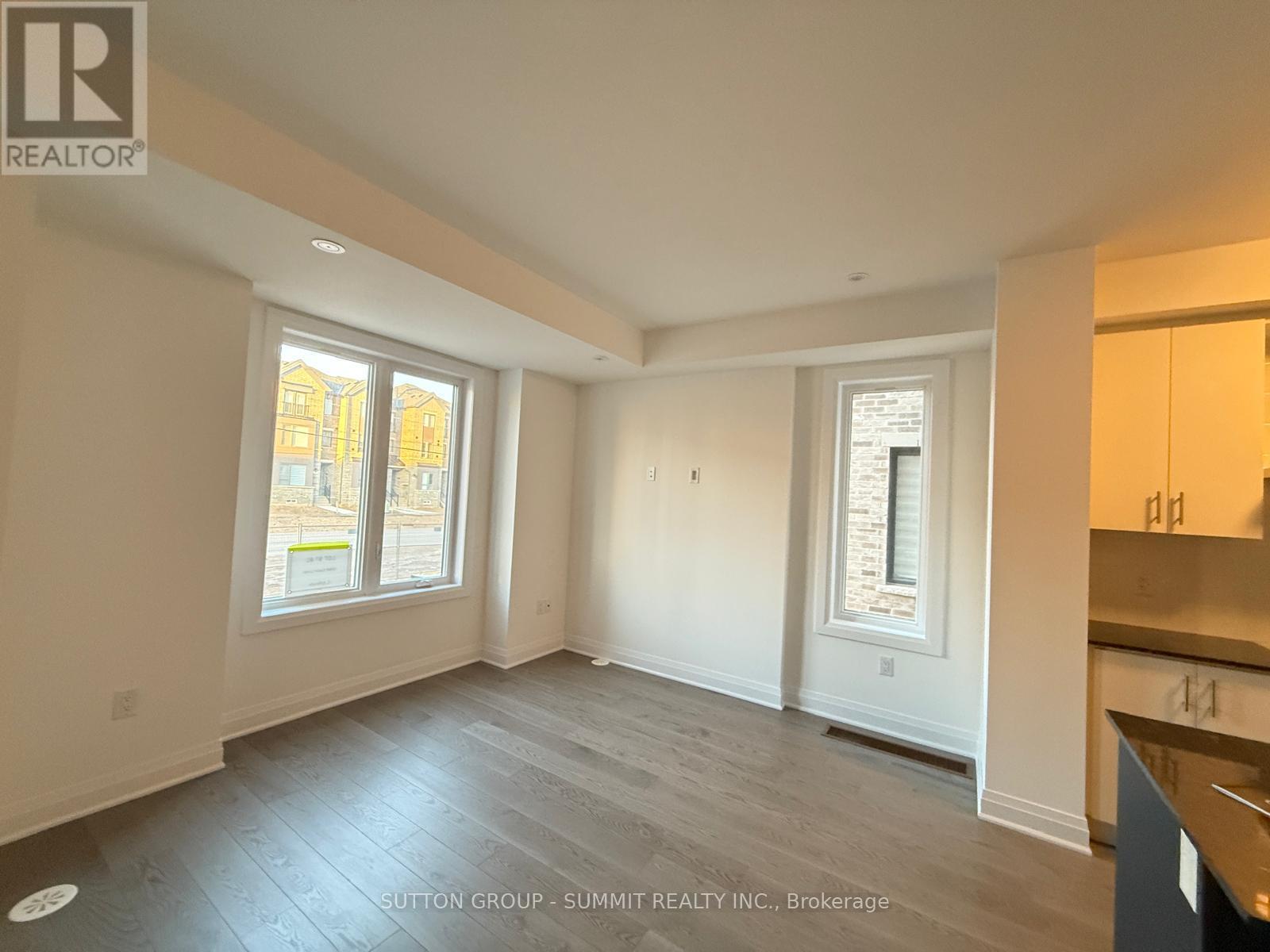 3260 Sixth Line, Oakville, Ontario  L6M 5S9 - Photo 8 - W12149165