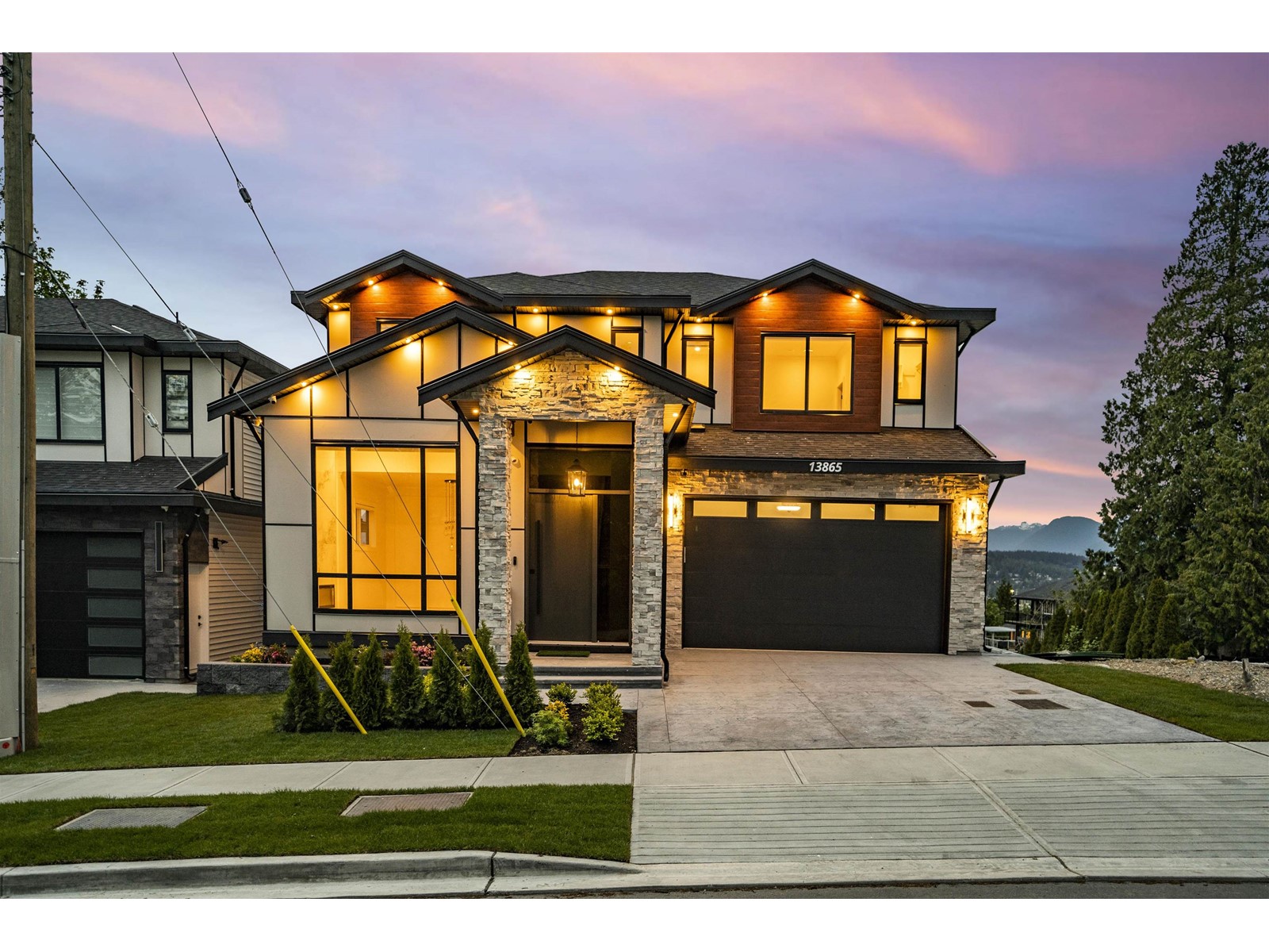13865 114 AVENUE, surrey, British Columbia