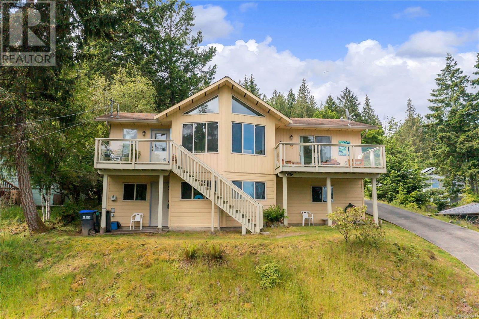 Property at 3122 Dolphin Dr image 1