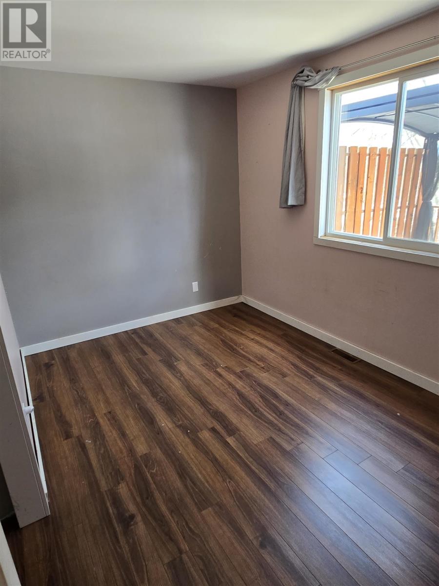 633 Eighth Ave S, Kenora, Ontario  P9N 3Z9 - Photo 17 - TB250867