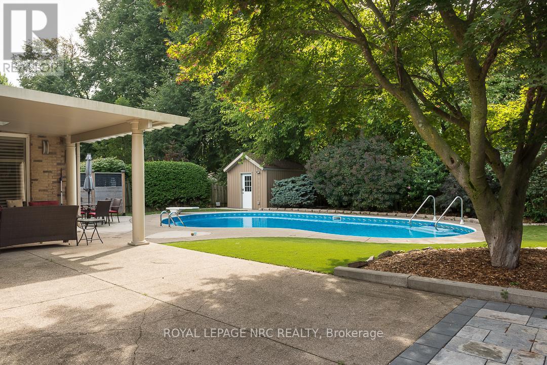 46 Millbridge Crescent, Pelham (Fonthill), Ontario  L0S 1E1 - Photo 37 - X12150285