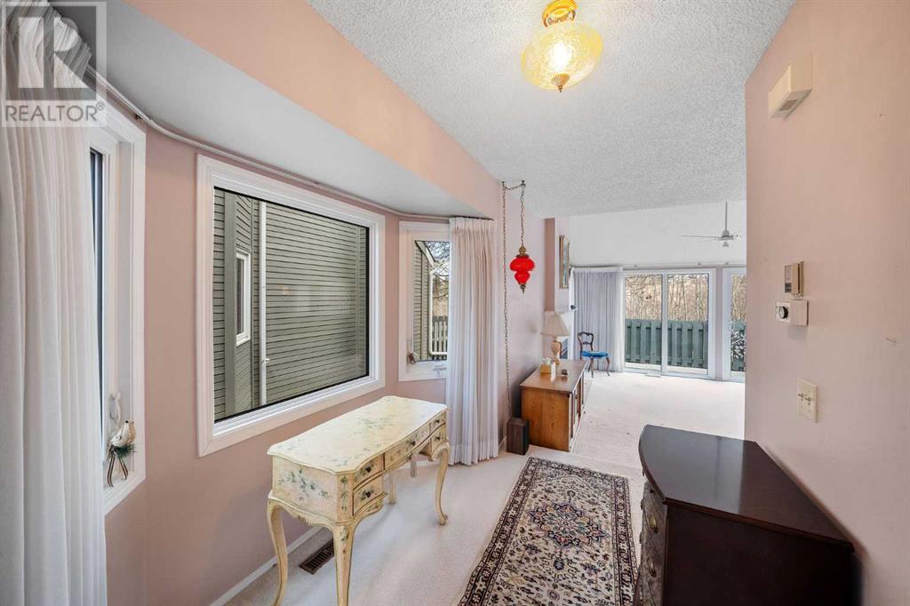 Property at 313, 300 Edgedale Drive NW image 3