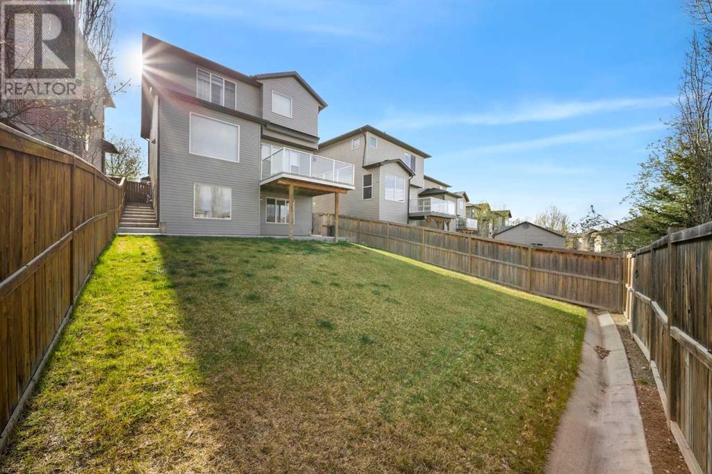 25 Pantego Link Nw, Calgary, Alberta  T3K 0C4 - Photo 2 - A2215997