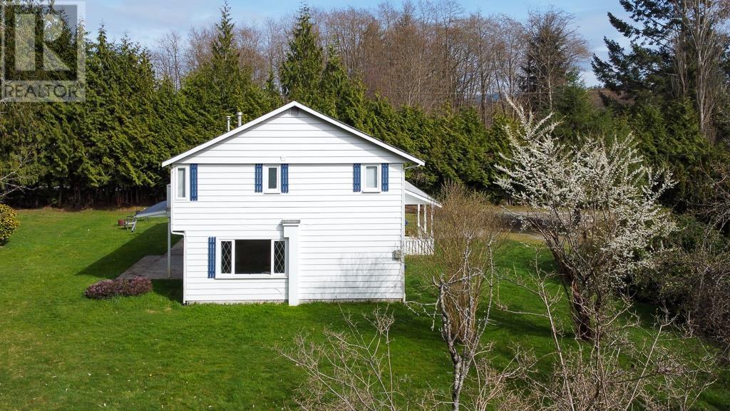 Property at 1186 SUNSHINE COAST HIGHWAY image 4