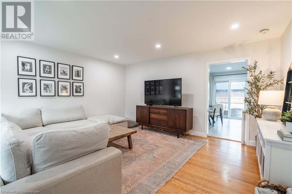 Property at 18 WARWICK Road image 5