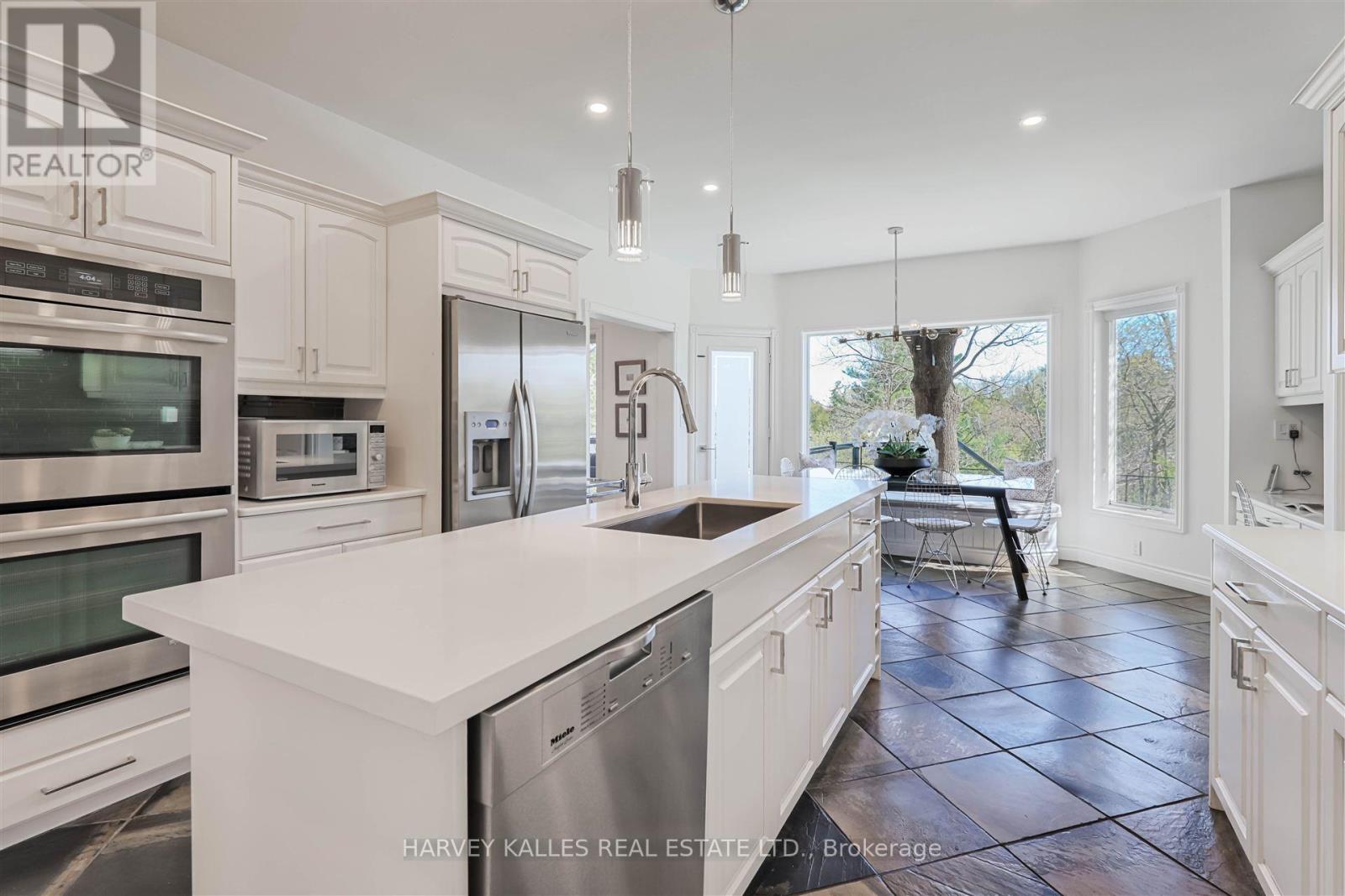 14 Northumberland Terrace, Markham, Ontario  L3T 7E5 - Photo 13 - N12143699