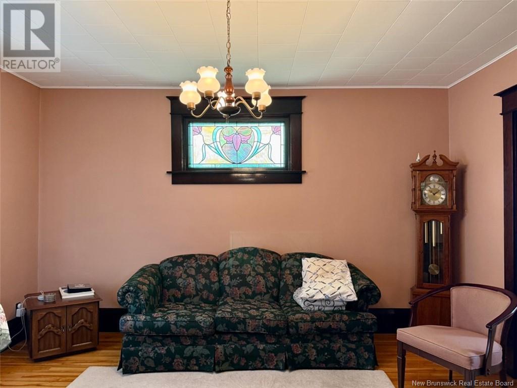 23 Stanley Street, Campbellton, New Brunswick  E3N 1G8 - Photo 6 - NB118572