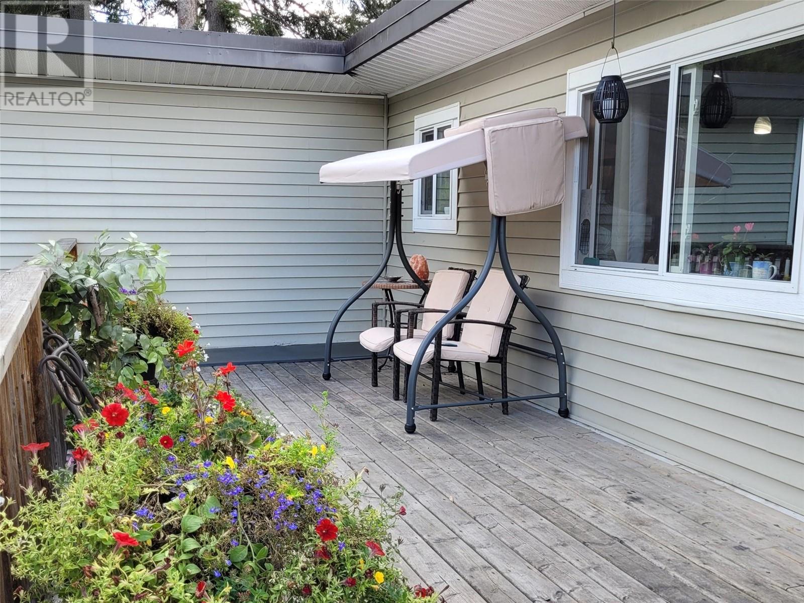 15 Lodge Drive, Clearwater, British Columbia  V0E 1N2 - Photo 4 - 10347418