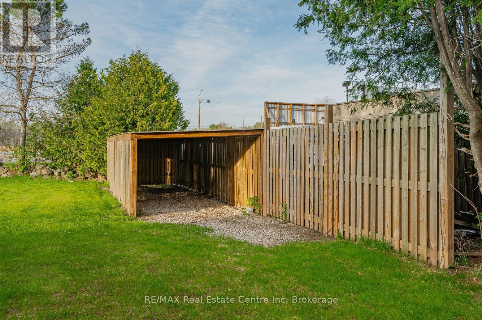 4 Brock Road N, Puslinch, Ontario  N0B 2J0 - Photo 23 - X12150180