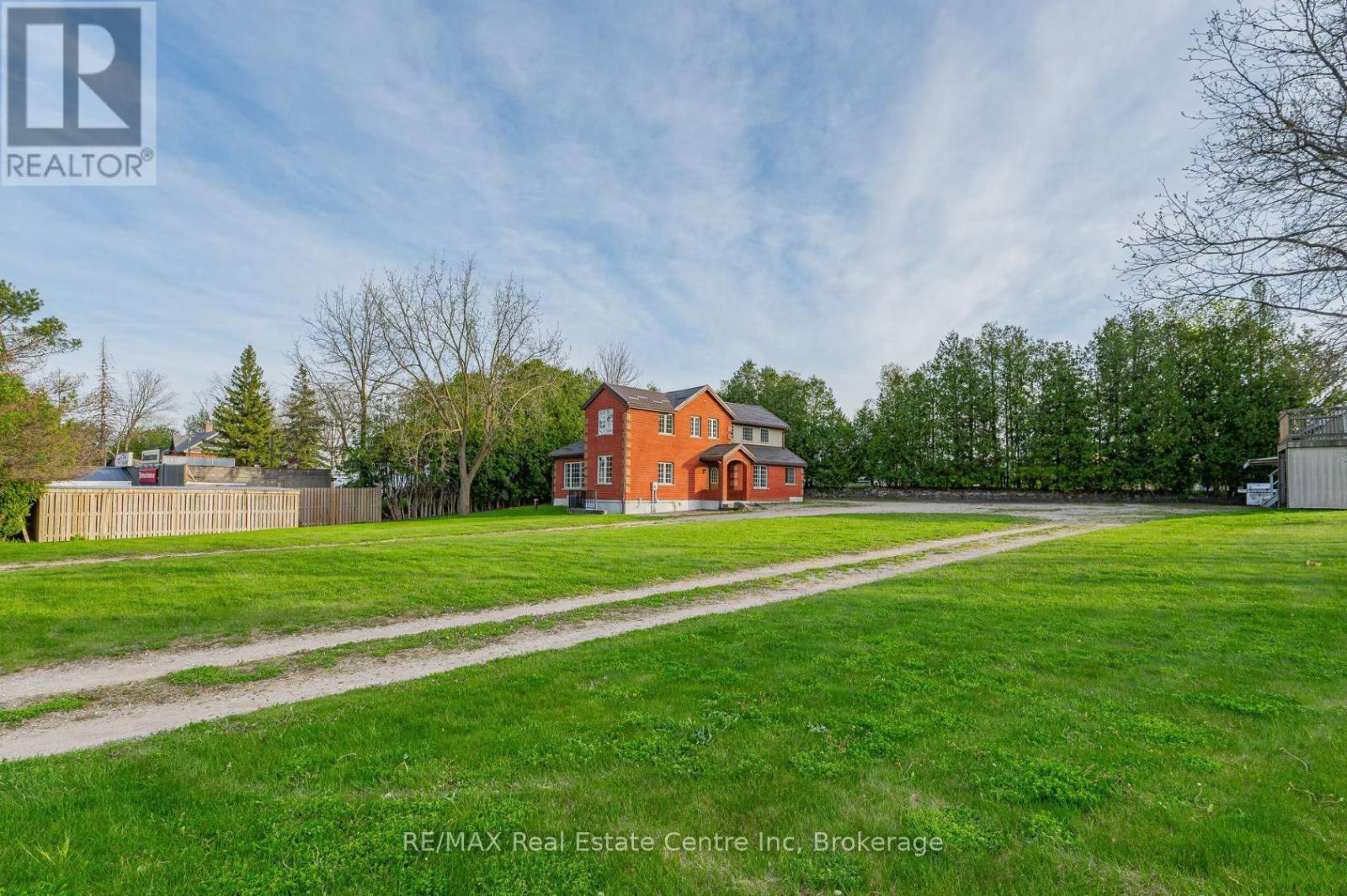 4 Brock Road N, Puslinch, Ontario  N0B 2J0 - Photo 29 - X12150180