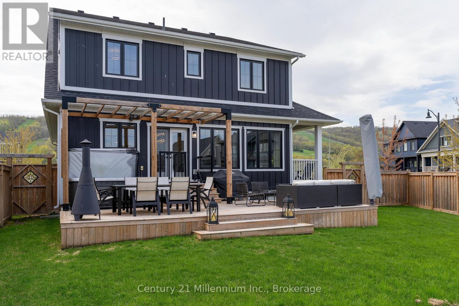 225 Yellow Birch Crescent, Blue Mountains, Ontario  L9Y 0Z3 - Photo 5 - X12150234