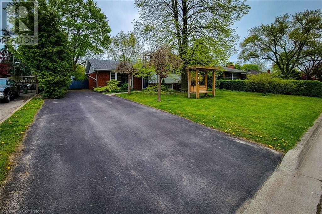 Property at 5322 WINDERMERE Drive image 2