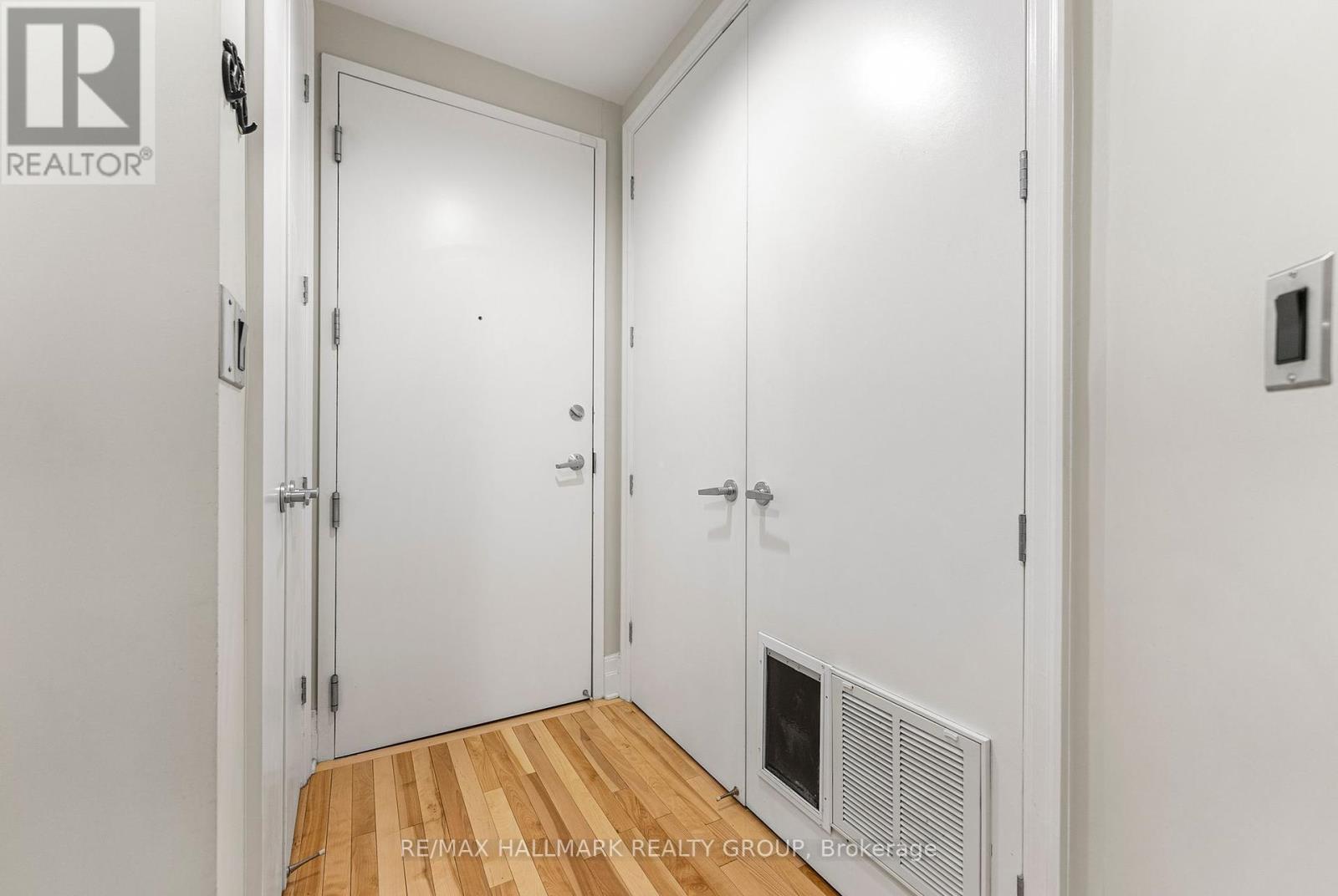 804 - 375 Lisgar Street, Ottawa, Ontario  K2P 0E3 - Photo 10 - X12150198