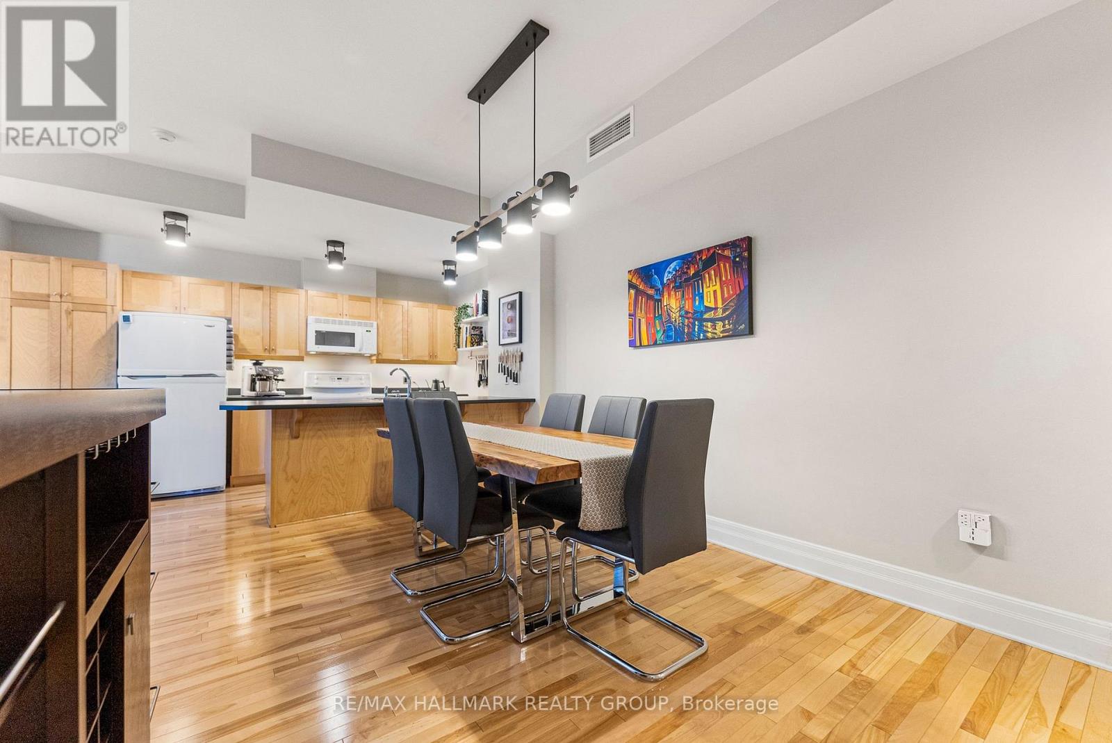 804 - 375 Lisgar Street, Ottawa, Ontario  K2P 0E3 - Photo 12 - X12150198