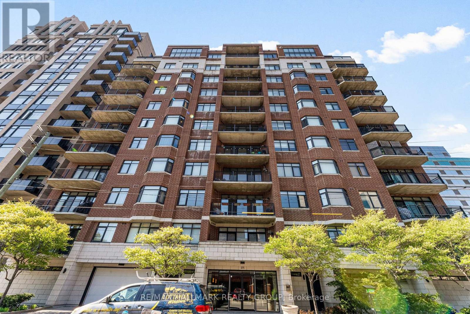 804 - 375 Lisgar Street, Ottawa, Ontario  K2P 0E3 - Photo 2 - X12150198