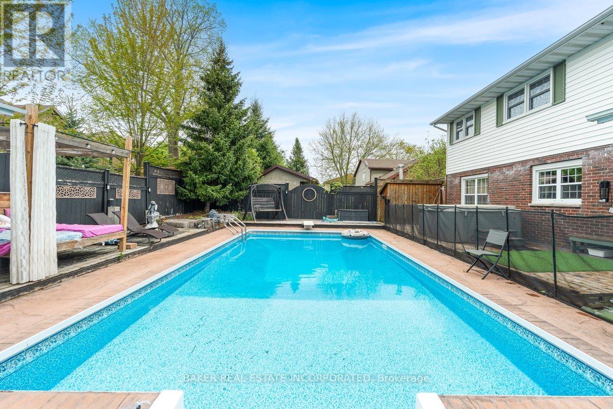 Property at 8 LAKEVIEW HEIGHTS image 4