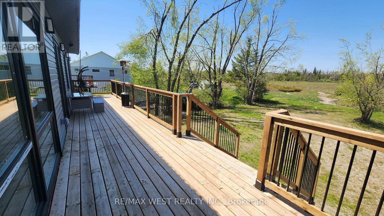264 Mcguire Beach Rd Road, Kawartha Lakes, Ontario  K0M 2B0 - Photo 19 - X12142207