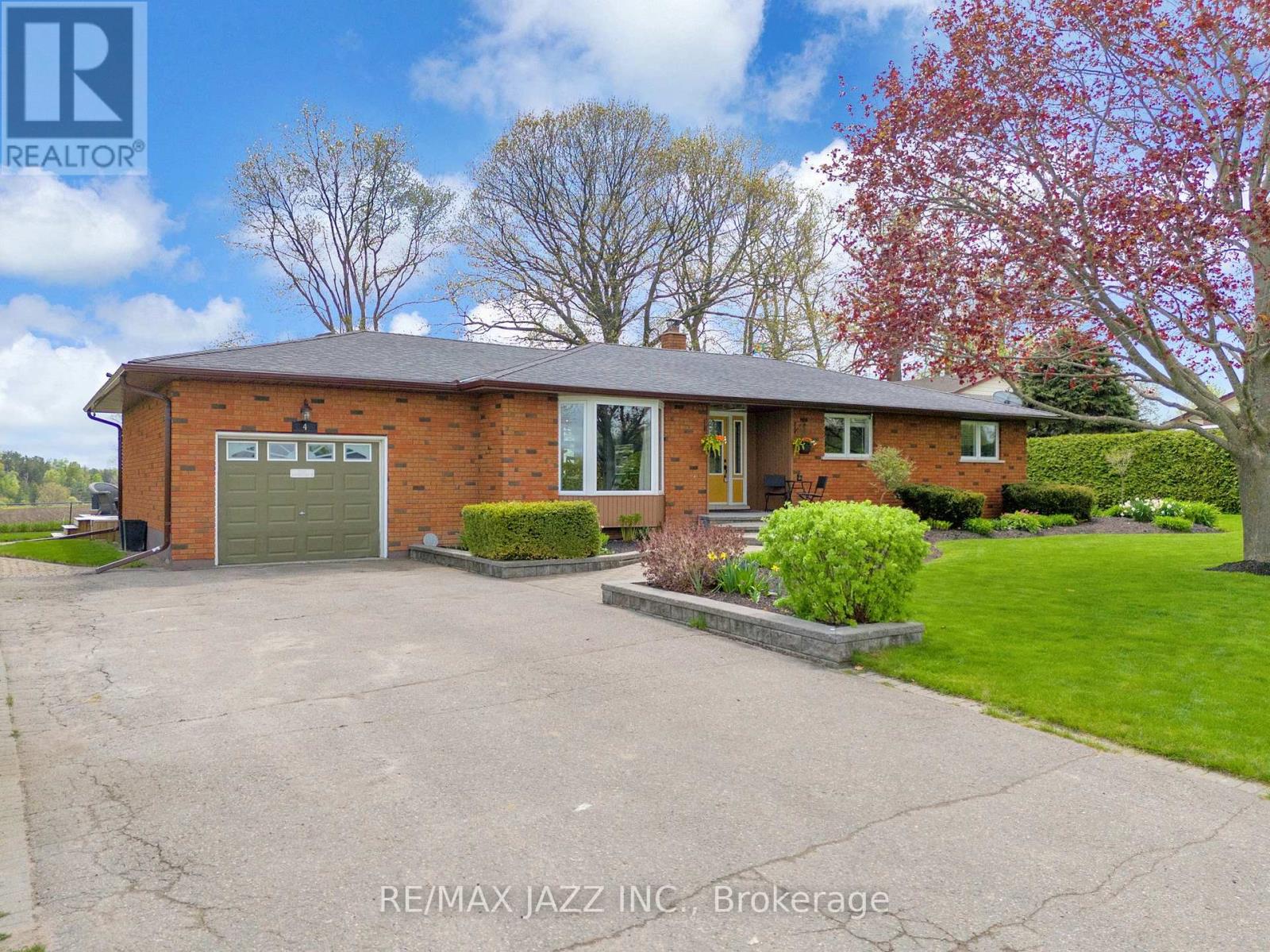 4 Percy Crescent, Scugog, Ontario  L9L 1B4 - Photo 2 - E12150310