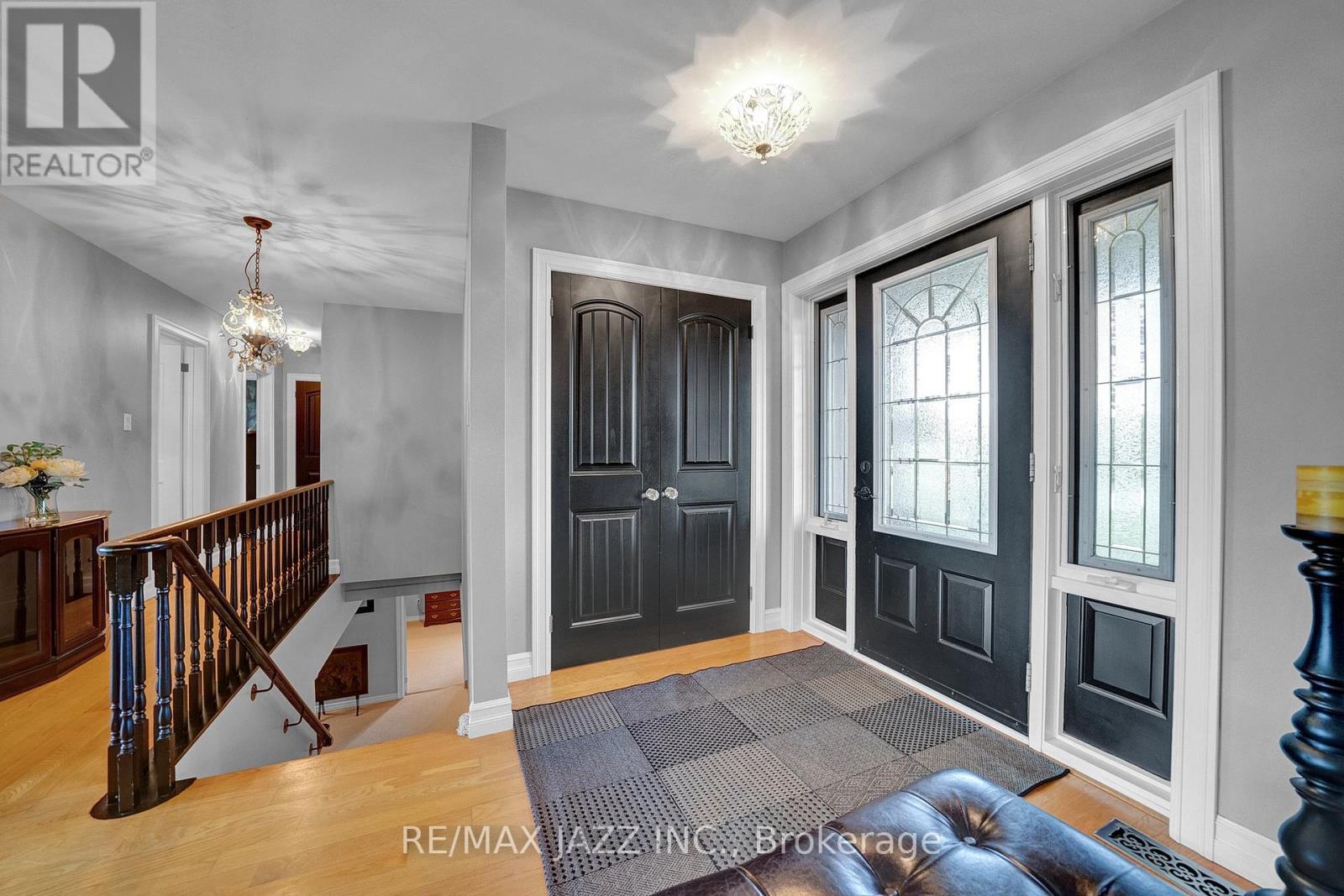 4 Percy Crescent, Scugog, Ontario  L9L 1B4 - Photo 7 - E12150310