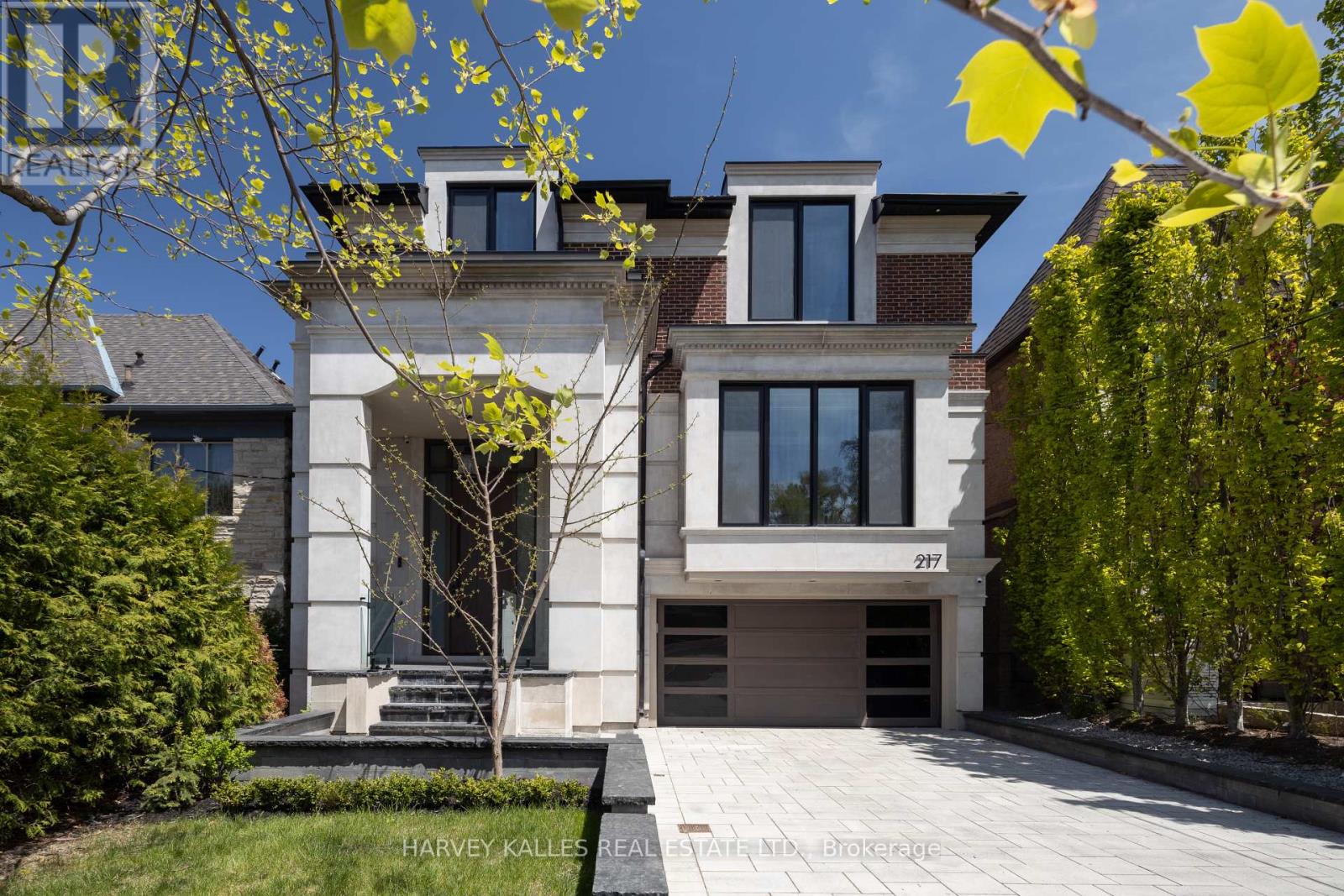 Property at 217 RICHVIEW AVENUE image 2