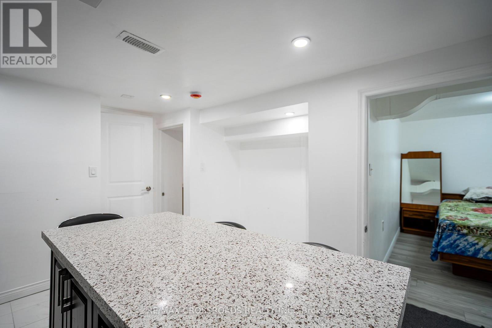 52 Slan Avenue, Toronto, Ontario  M1G 3B3 - Photo 38 - E12149899
