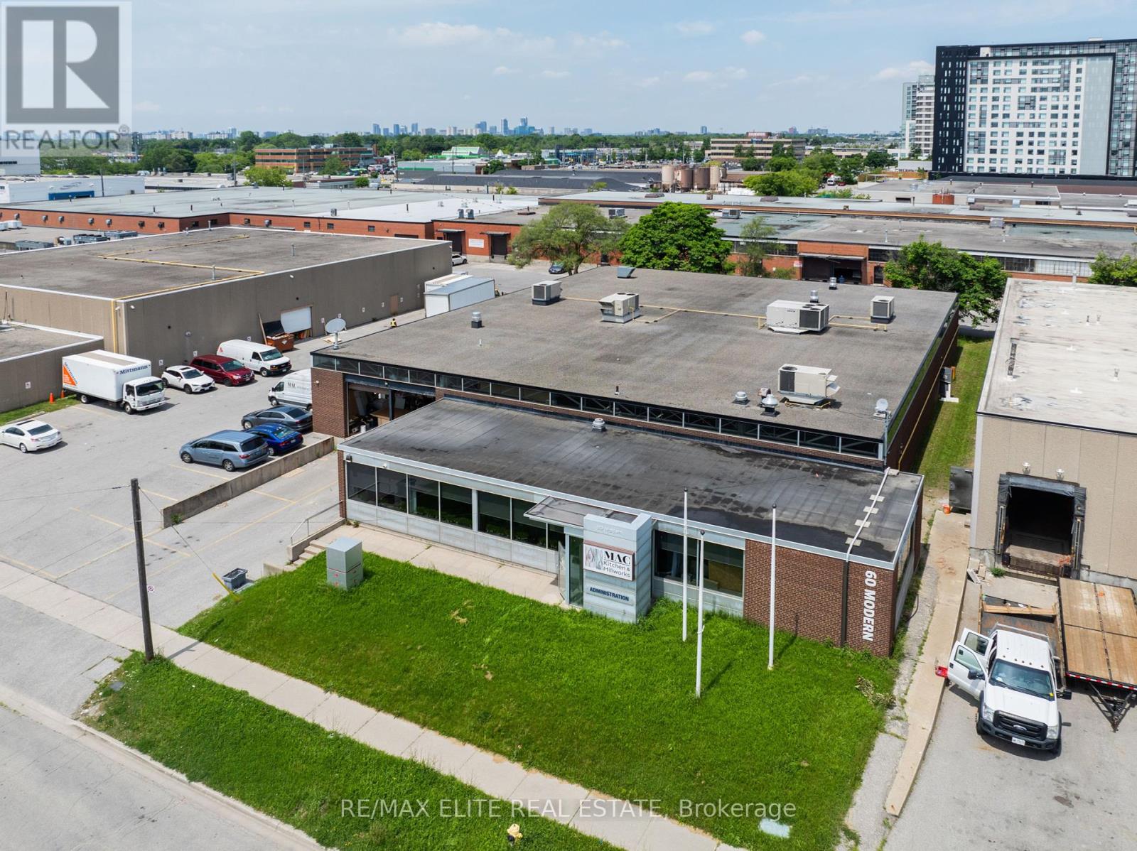 60 Modern Road, Toronto, Ontario  M1R 3B6 - Photo 2 - E12150060