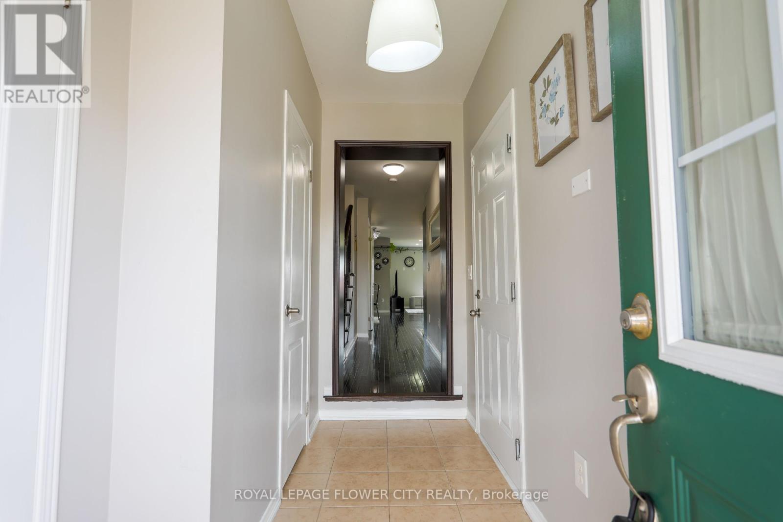 42 Lander Crescent Se, Clarington, Ontario  L1C 0L4 - Photo 4 - E12150149