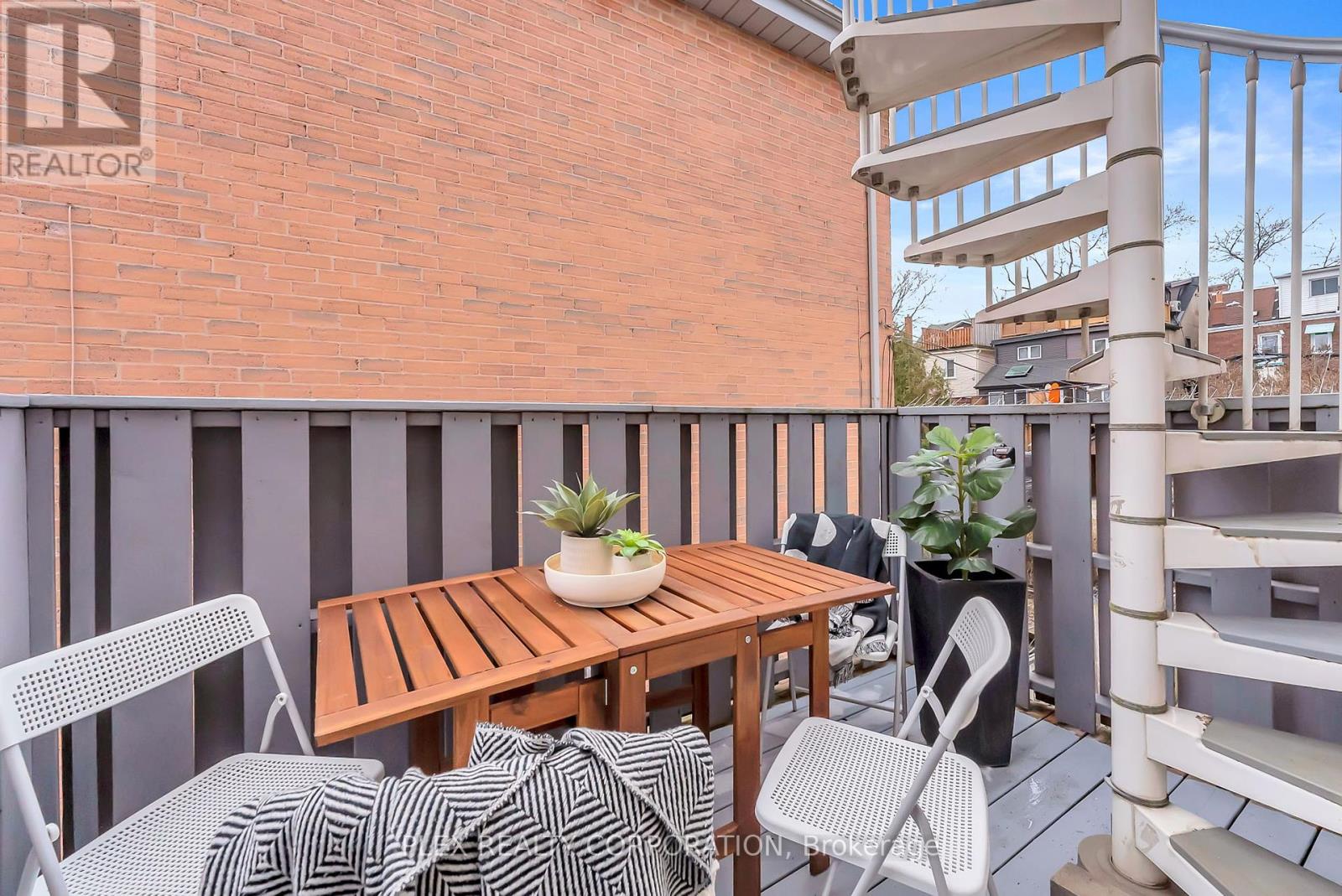 52 Poucher Street, Toronto, Ontario  M4J 2Y9 - Photo 36 - E12150167