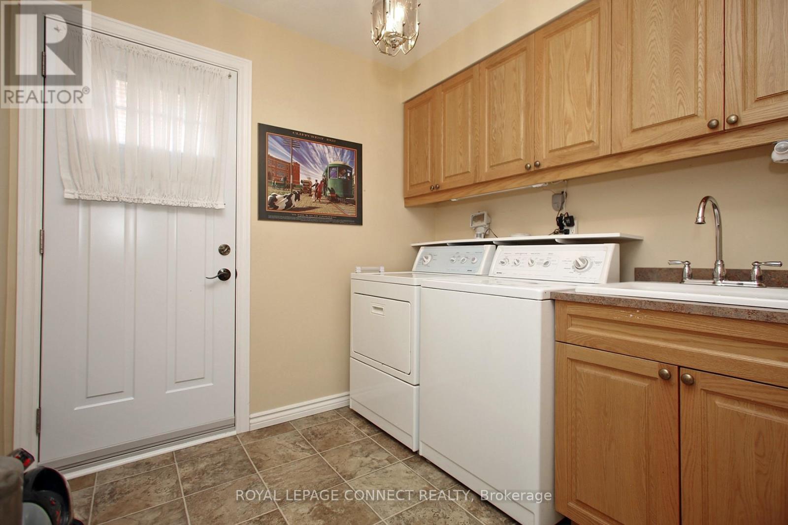 92 Holmcrest Trail, Toronto, Ontario  M1C 1V5 - Photo 13 - E12150241