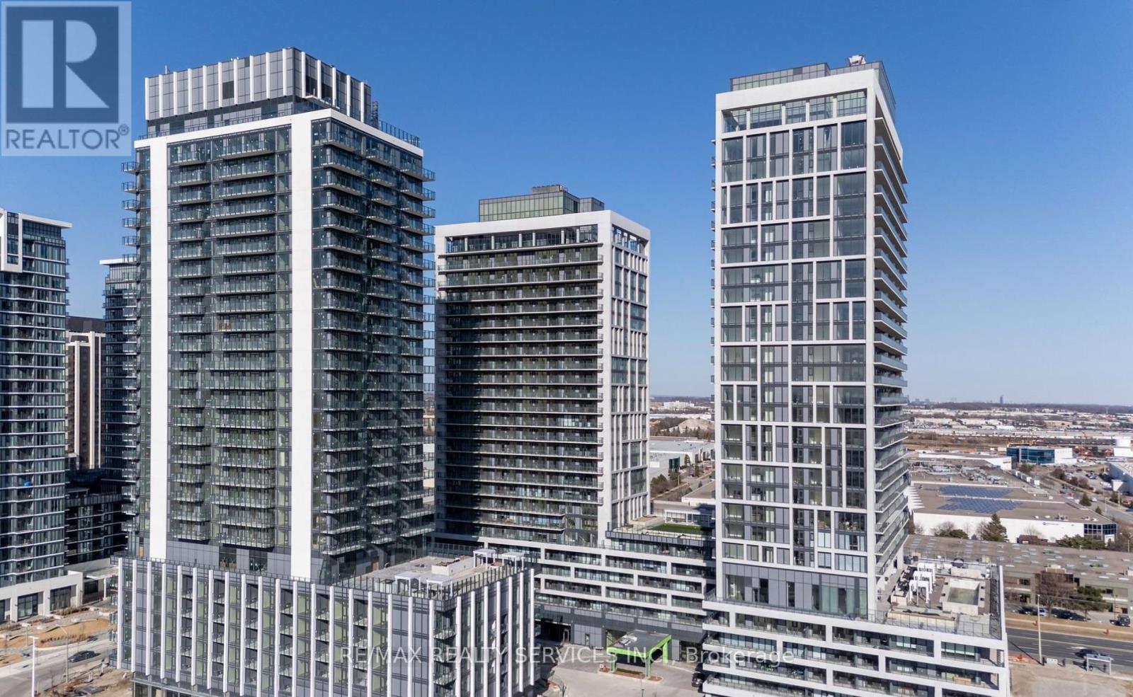 2304 - 8960 Jane Street, Vaughan, Ontario  L4K 2M9 - Photo 1 - N12149978