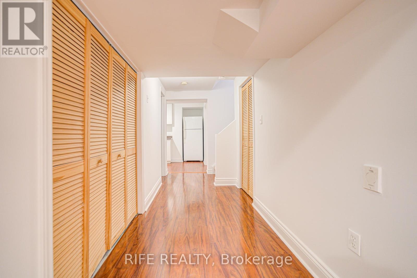 613 William Berczy Boulevard, Markham, Ontario  L6C 2B6 - Photo 39 - N12150009