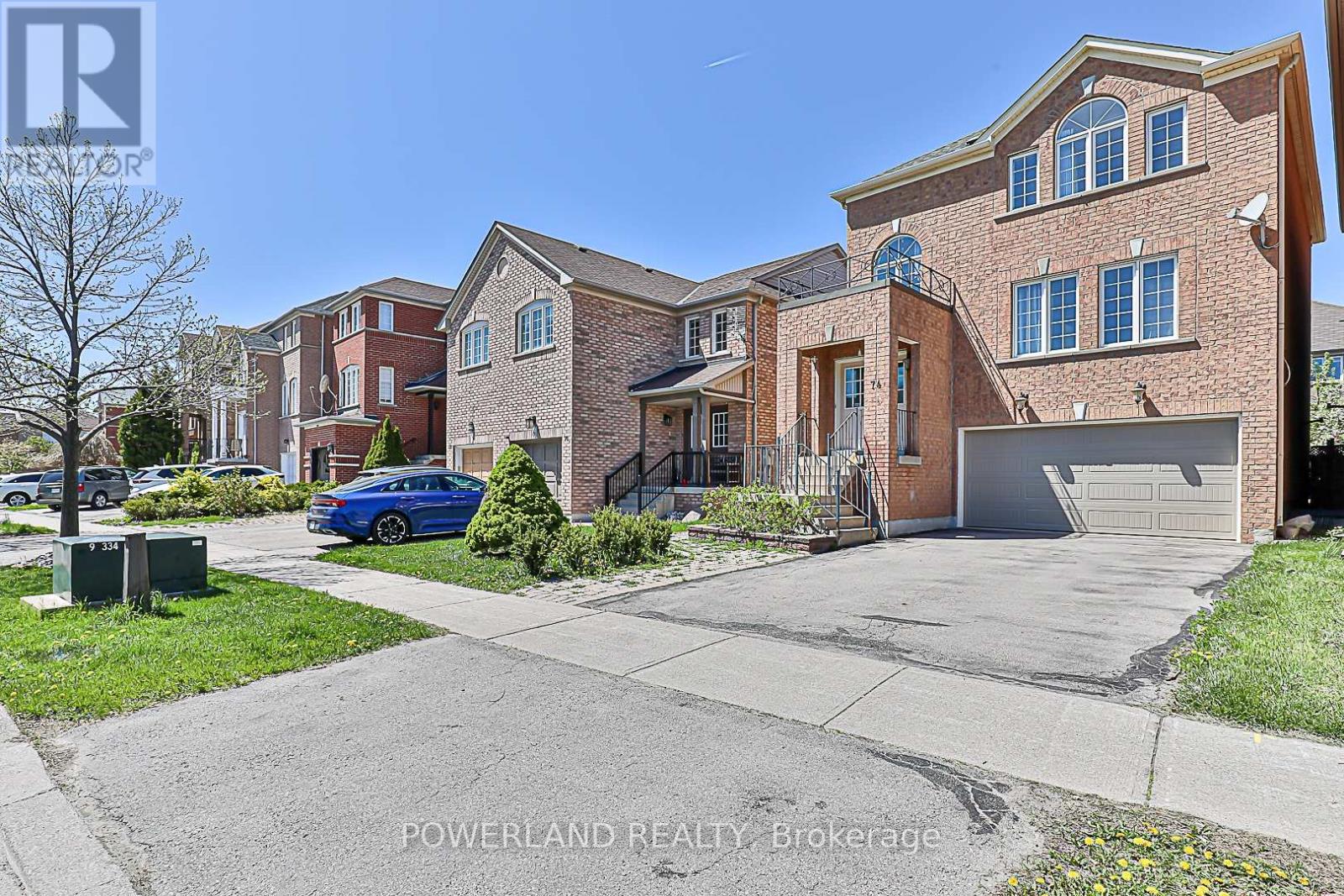 74 Sassafras Circle, Vaughan, Ontario  L4J 8M9 - Photo 2 - N12150111