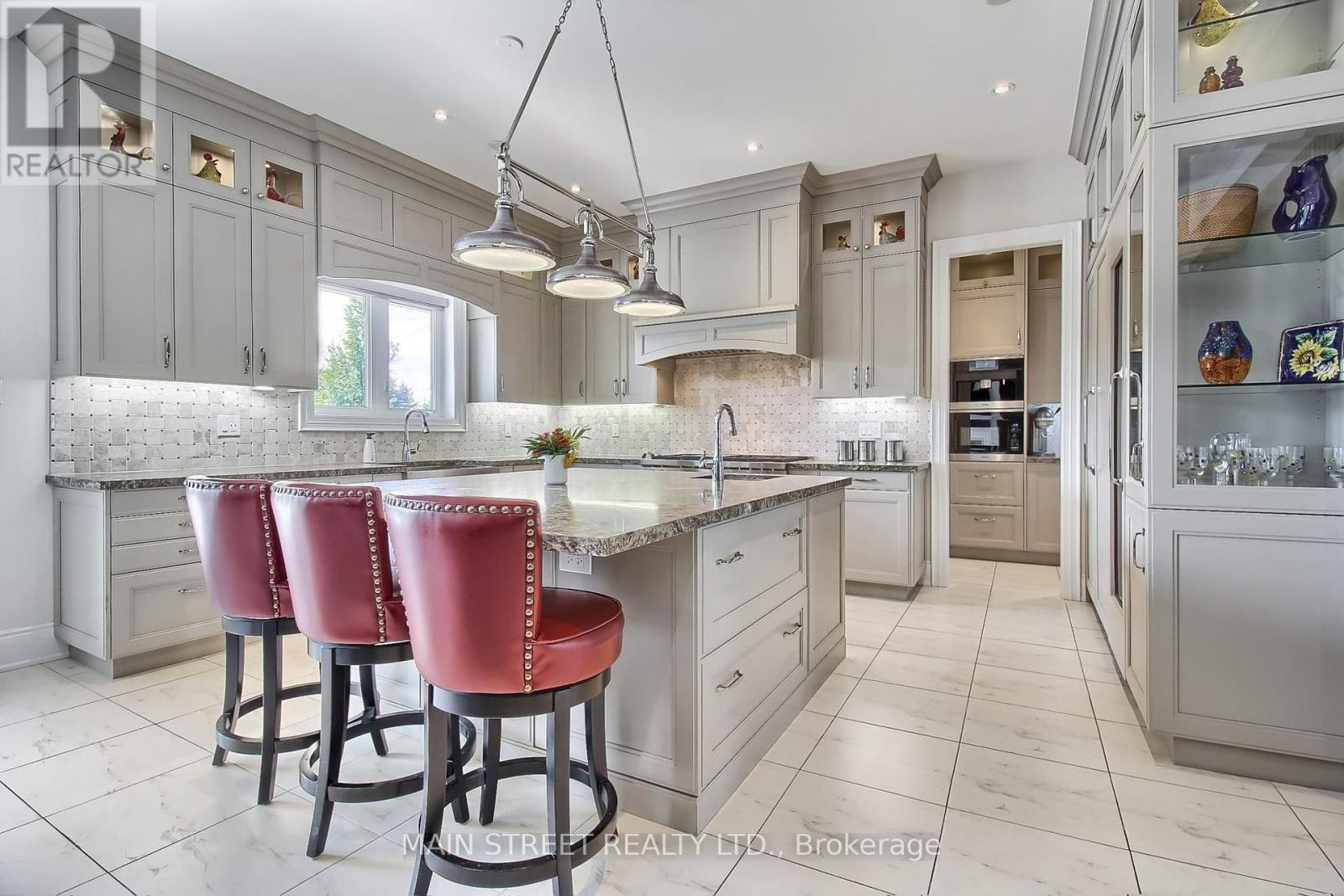 18 Country Club Crescent, Uxbridge, Ontario  L9P 0B8 - Photo 8 - N12150256