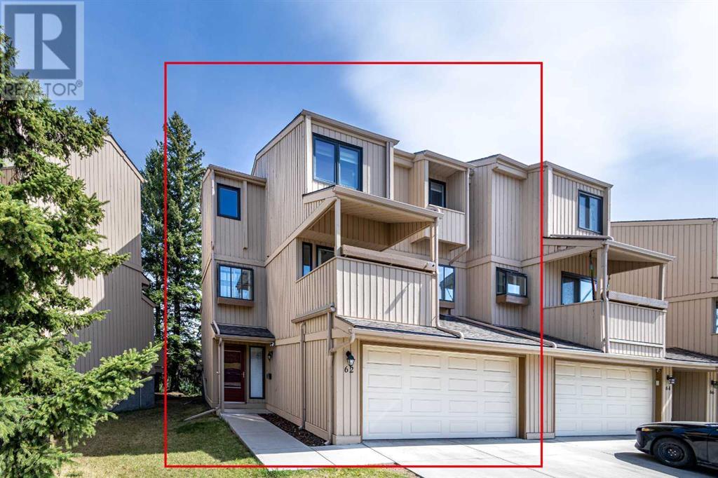 Property at 62 Beacham Way NW image 1
