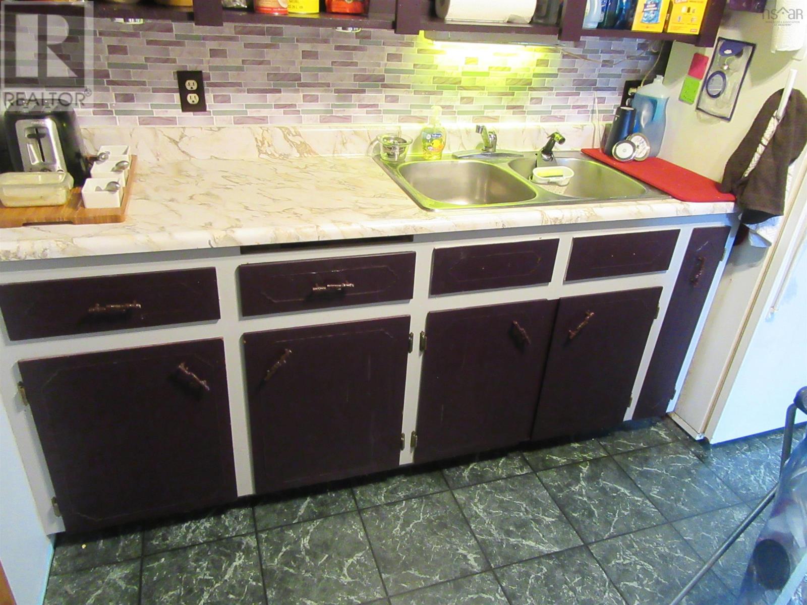 3968 Highway 7, Porters Lake, Nova Scotia  B3E 1E5 - Photo 5 - 202509900