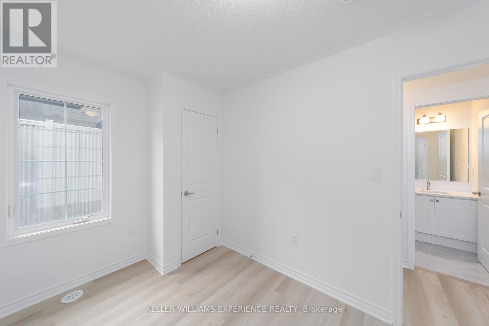 86 Ennerdale Street, Barrie, Ontario  L9J 1A4 - Photo 19 - S12150124
